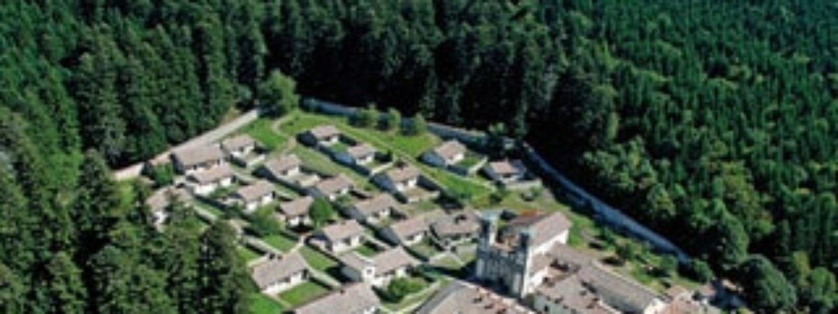 Nel cuore delle Foreste Casentinesi  Monastero ed Eremo di Camaldoli